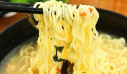 藤椒泡面爆料方法视频讲解,视频揭秘美味泡面制作全过程