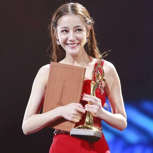 娱乐圈吃瓜迪丽热巴