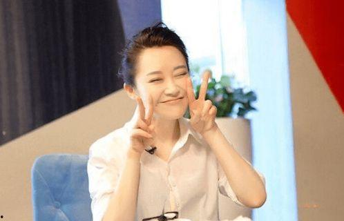 娱乐圈吃瓜君许晴,娱乐圈吃瓜君的甜蜜瓜田之旅